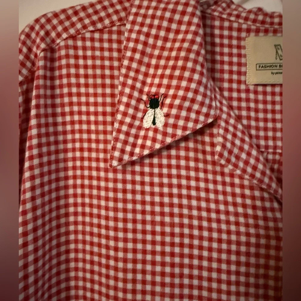 Fashion Brand Company Bugs Picnic Buttondown Shirt - Picture 7 of 7